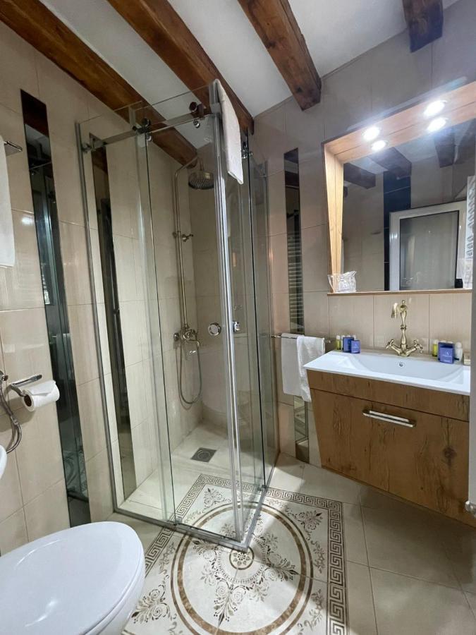 Garni Hotel Oblacinsko Jezero Oblacina Εξωτερικό φωτογραφία