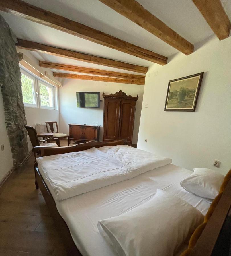 Garni Hotel Oblacinsko Jezero Oblacina Εξωτερικό φωτογραφία