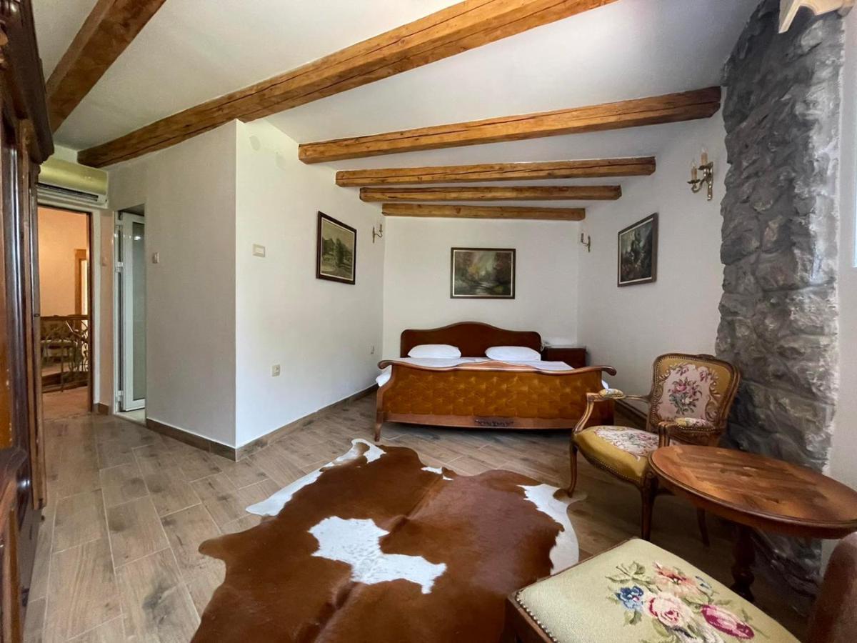 Garni Hotel Oblacinsko Jezero Oblacina Εξωτερικό φωτογραφία