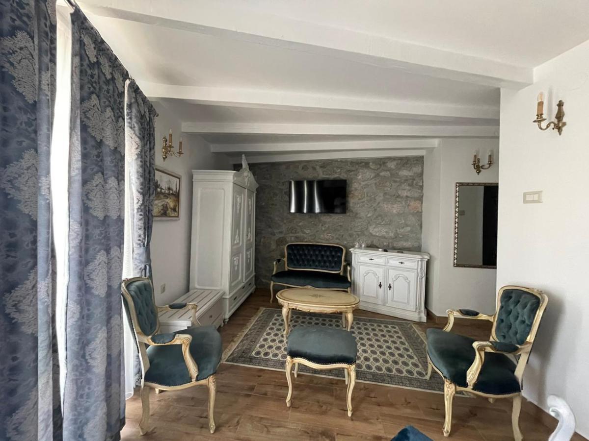 Garni Hotel Oblacinsko Jezero Oblacina Εξωτερικό φωτογραφία