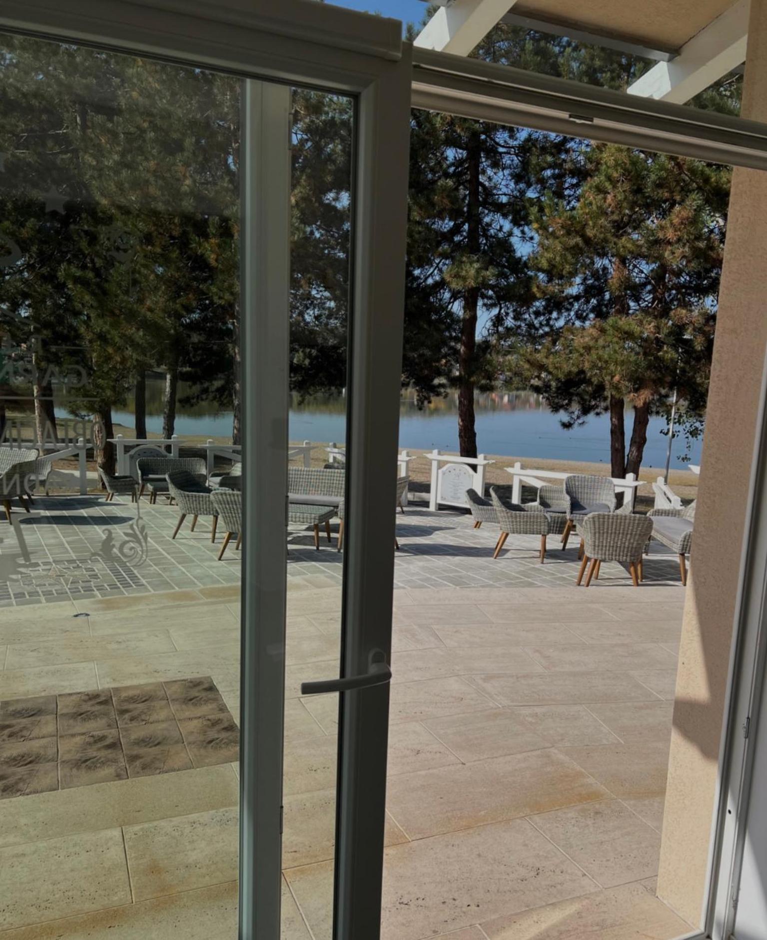 Garni Hotel Oblacinsko Jezero Oblacina Εξωτερικό φωτογραφία